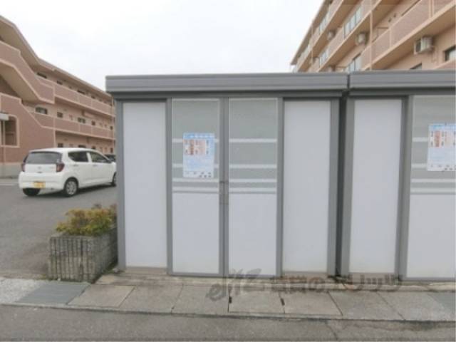 ゴミ置き場