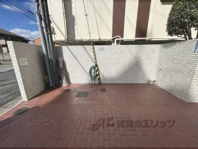 ゴミ置き場
