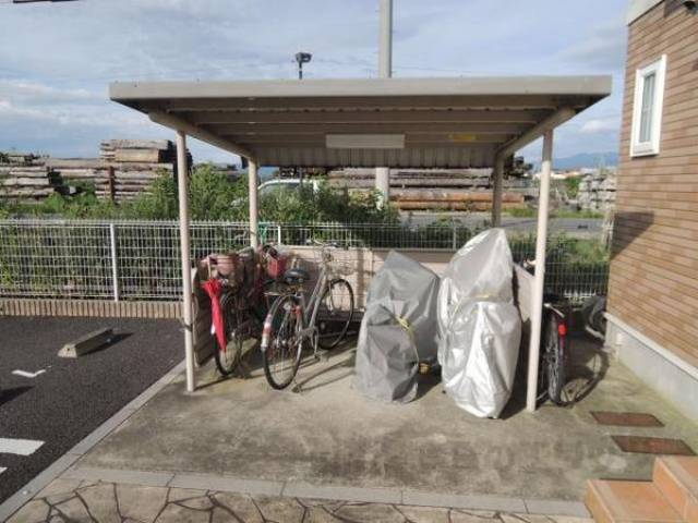 駐輪場