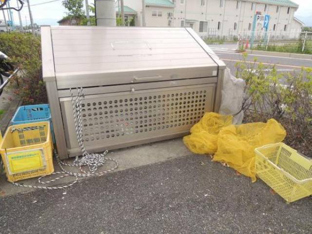 ゴミ箱