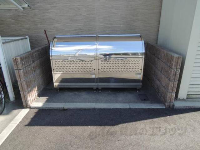 ごみ置場
