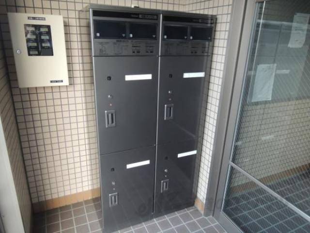 宅配ボックス