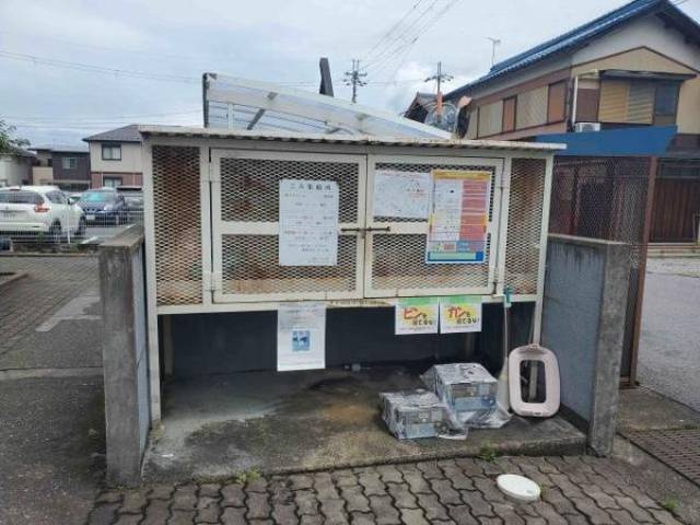 敷地内ゴミ集積庫