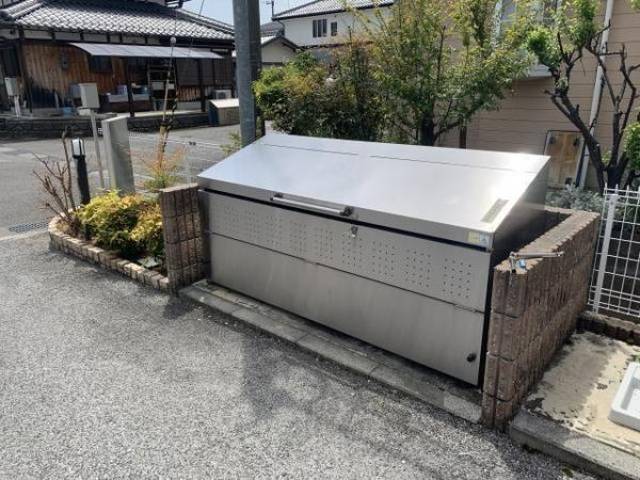 敷地内ゴミ集積所