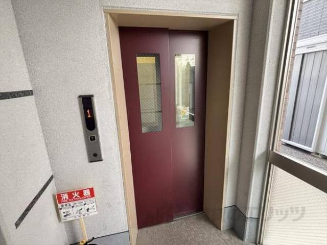 エレベーター