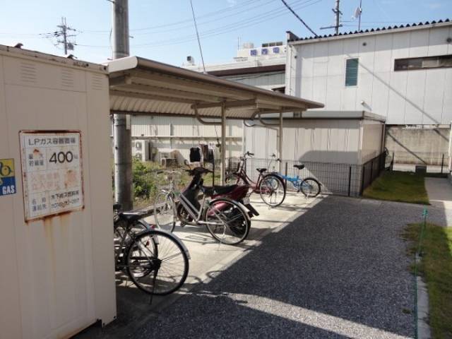 駐輪場