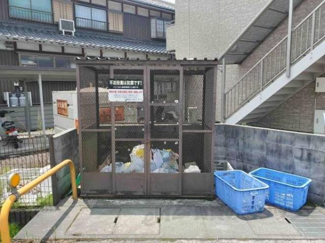 敷地内ゴミ集積庫