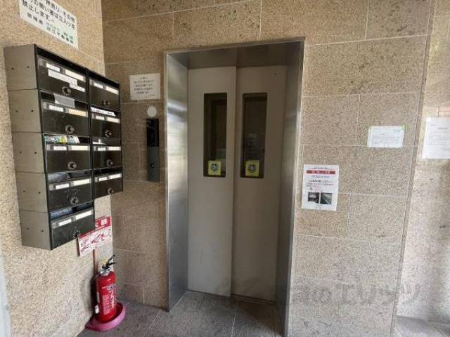 エレベーター