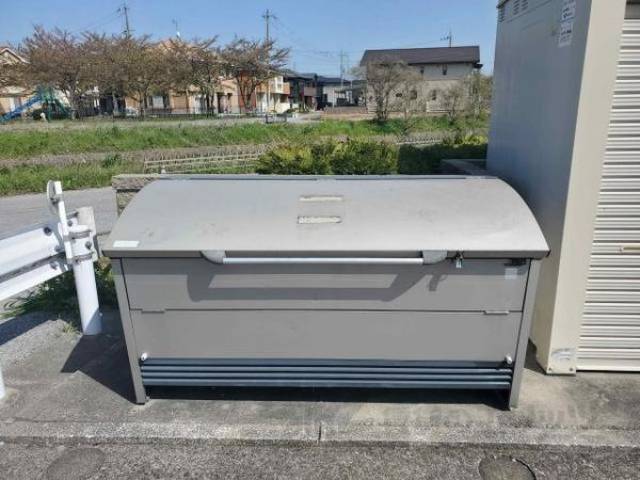 敷地内ゴミ集積庫