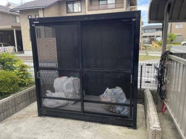 ゴミ置き場