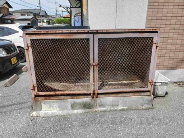 敷地内ゴミ集積庫