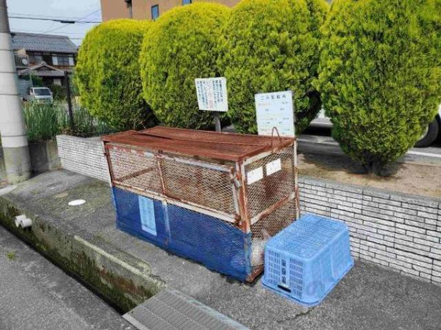 敷地内ゴミ集積庫