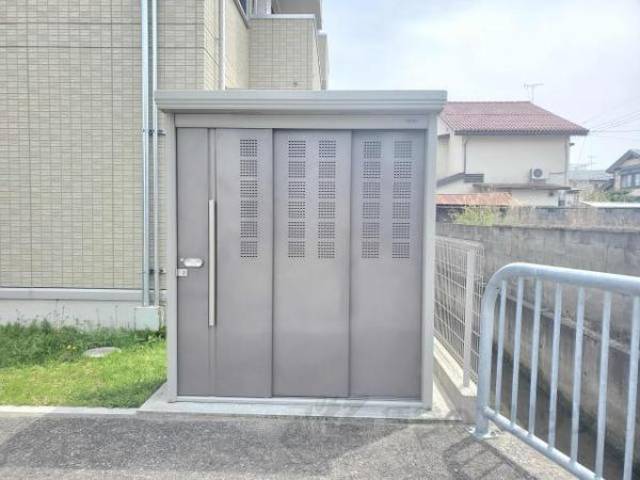 敷地内ゴミ集積庫