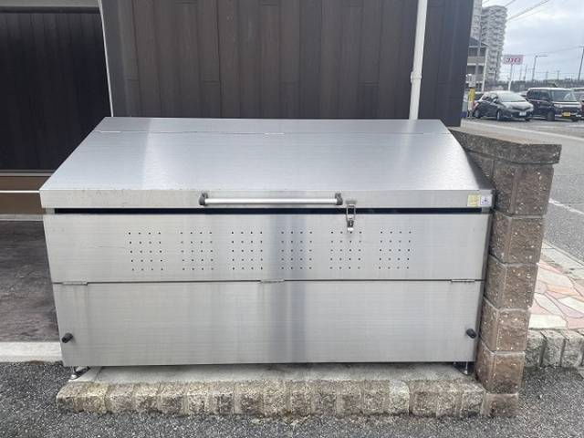 ゴミ置き場