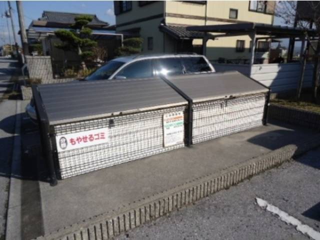 ゴミ置き場