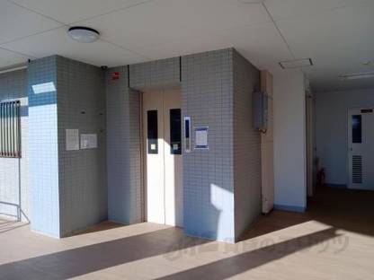 エレベーター