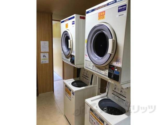 コインランドリー