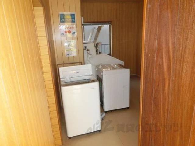 コインランドリー