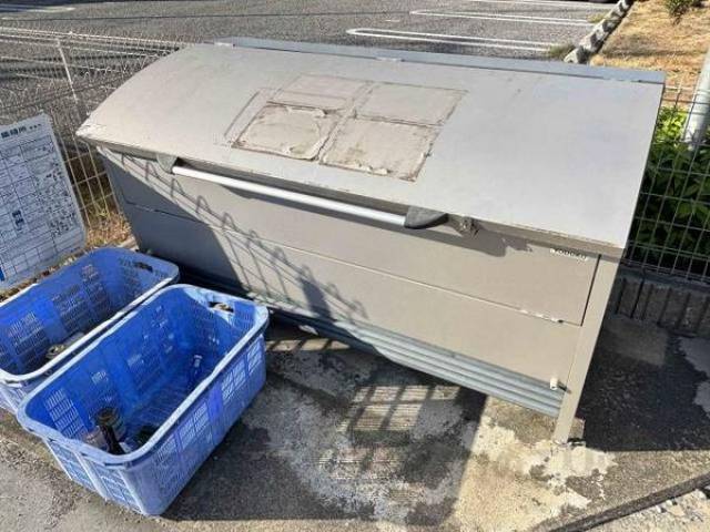 敷地内ゴミ庫