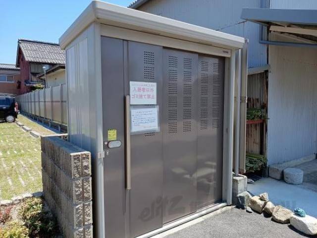 ゴミ置き場