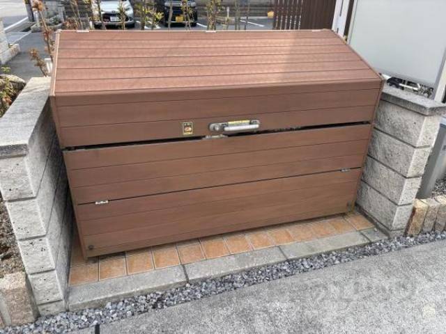 敷地内ゴミ庫