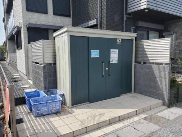 敷地内ゴミ集積庫