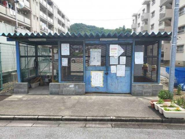 敷地内ゴミ集積庫