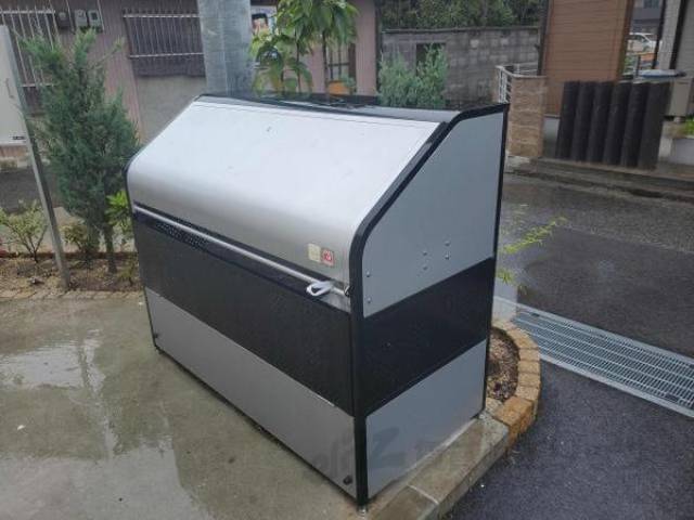 敷地内ゴミ集積庫