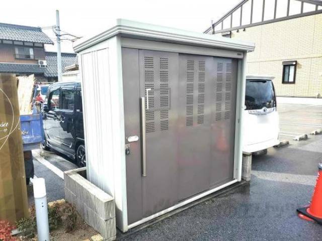 敷地内ゴミ集積庫