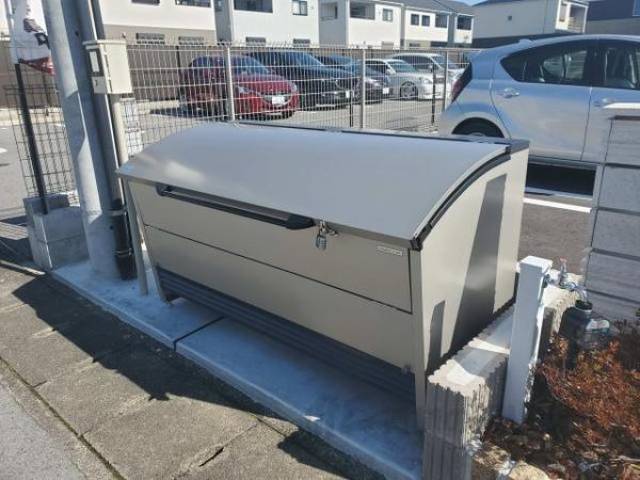 敷地内ゴミ集積庫