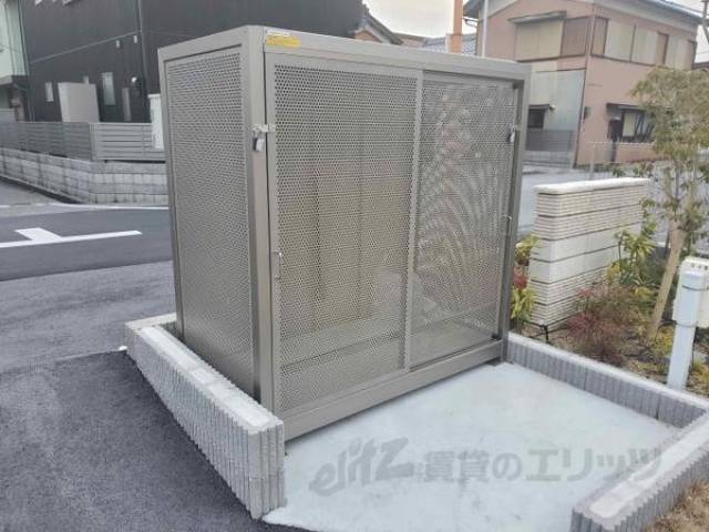 敷地内ゴミ集積庫