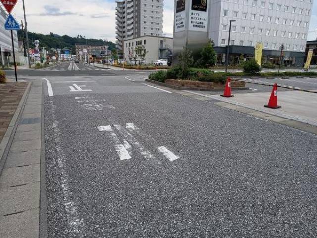 前面道路