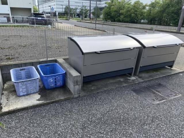 敷地内ゴミ集積所