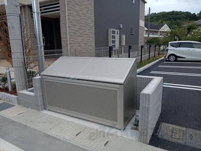 ゴミ置き場