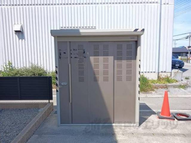 敷地内ゴミ庫