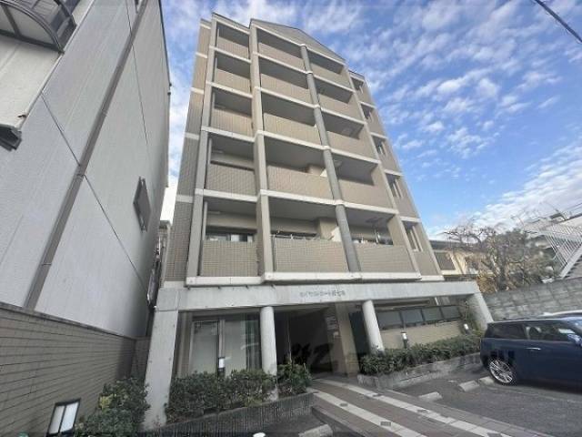 ロイヤルコート西七条外観写真1