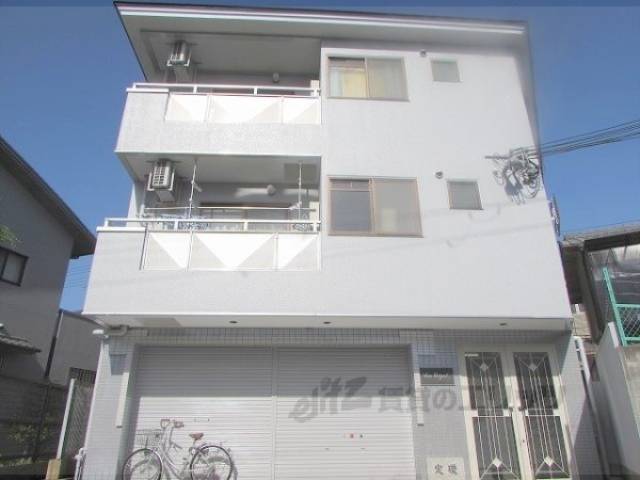 ヴィラ・ロイヤル外観写真3