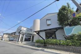 グランレブリー桂有栖川１外観写真