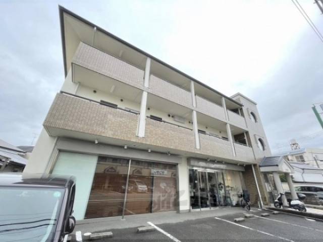 八番館外観写真2