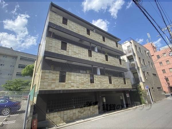 001136の外観写真