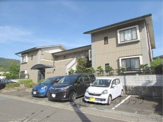 レフィナード藤外観写真1