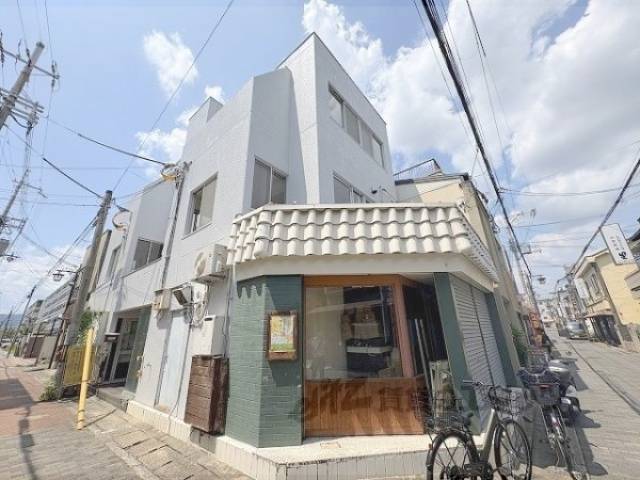 渡部マンション外観写真2