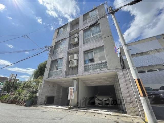 スタジオーネ桂外観写真1