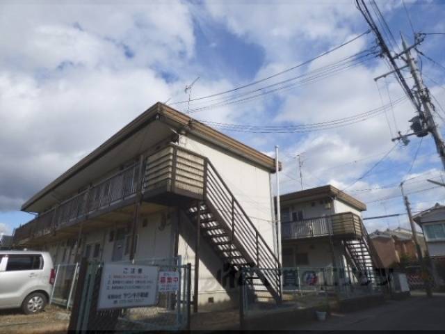 ヤシキレジデンス外観写真1