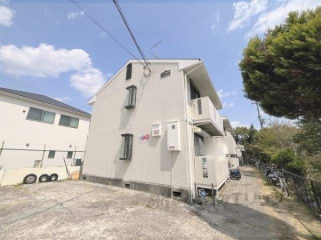 ヴィラ新成田外観写真1