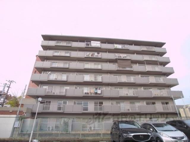 シャトー西京極外観写真2