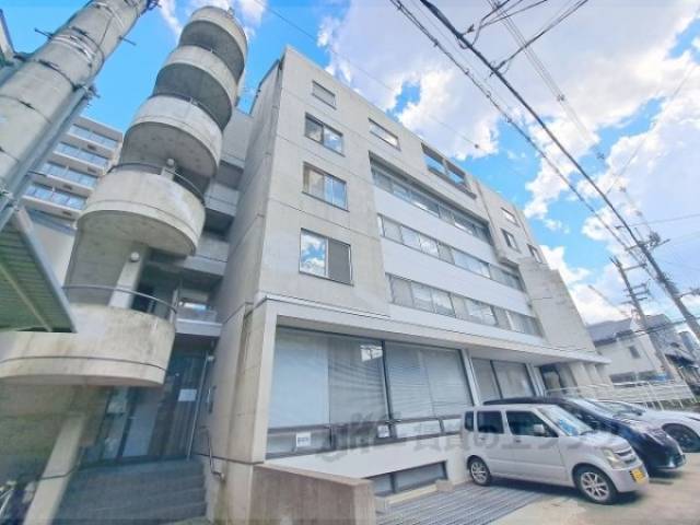 ベルスーズ外観写真1