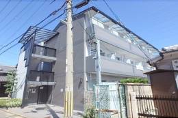 プチトリアノン外観写真