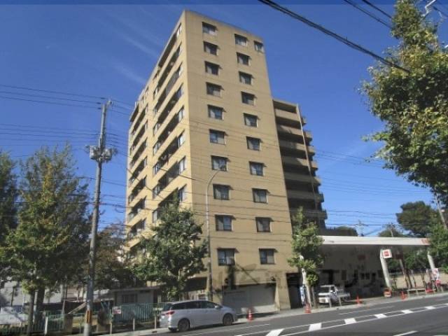 ライラックス外観写真2