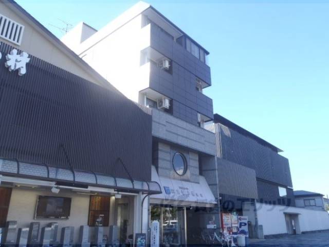 パレステージ二条外観写真2